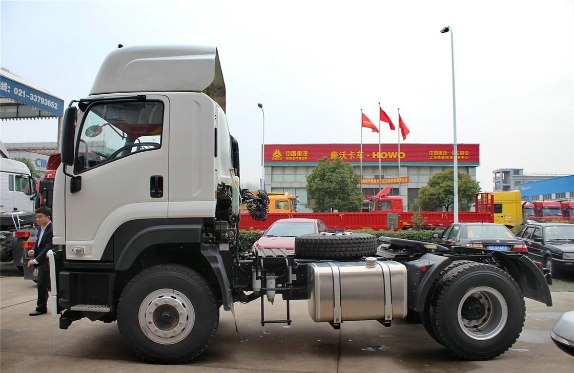 4x2 Tractor Truck Single Deff ISUZU Mover Deisel Motor 350hp Euro 4 Singe de Emissão e Meia Cabina