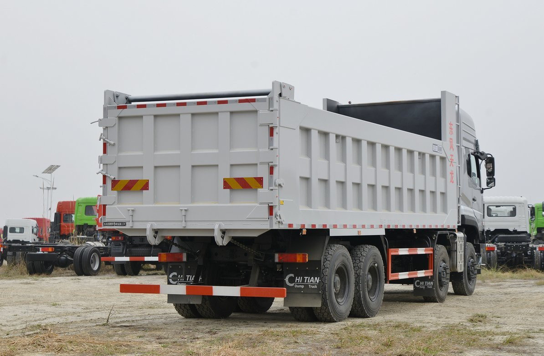 Remolque de caminhão para venda Dongfeng 8×4 Tipper 600hp Cummins Motor 6 cilindros Manual