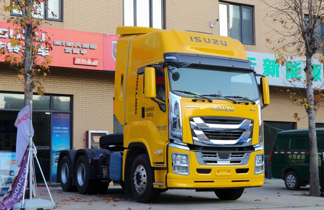 Unidades de caminhões usados 460hp Equipamento de transmissão Egine ZF