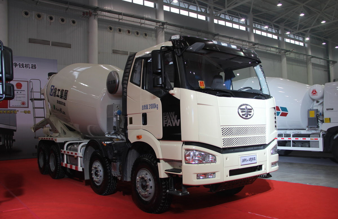 Caminhão de mistura de concreto 6,5 cubo FAW 8×4 Misturador de cimento Euro 4 Single and Half Cabin LHD