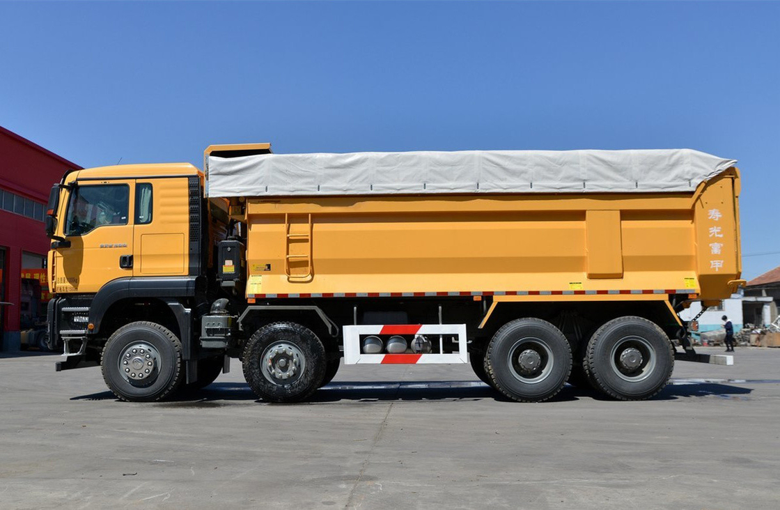 Caminhão de descarga de minas Sinotruck 8*4 SITRAK Weichai 400hp 30-50 toneladas Carga útil 12 rodas LHD/RHD