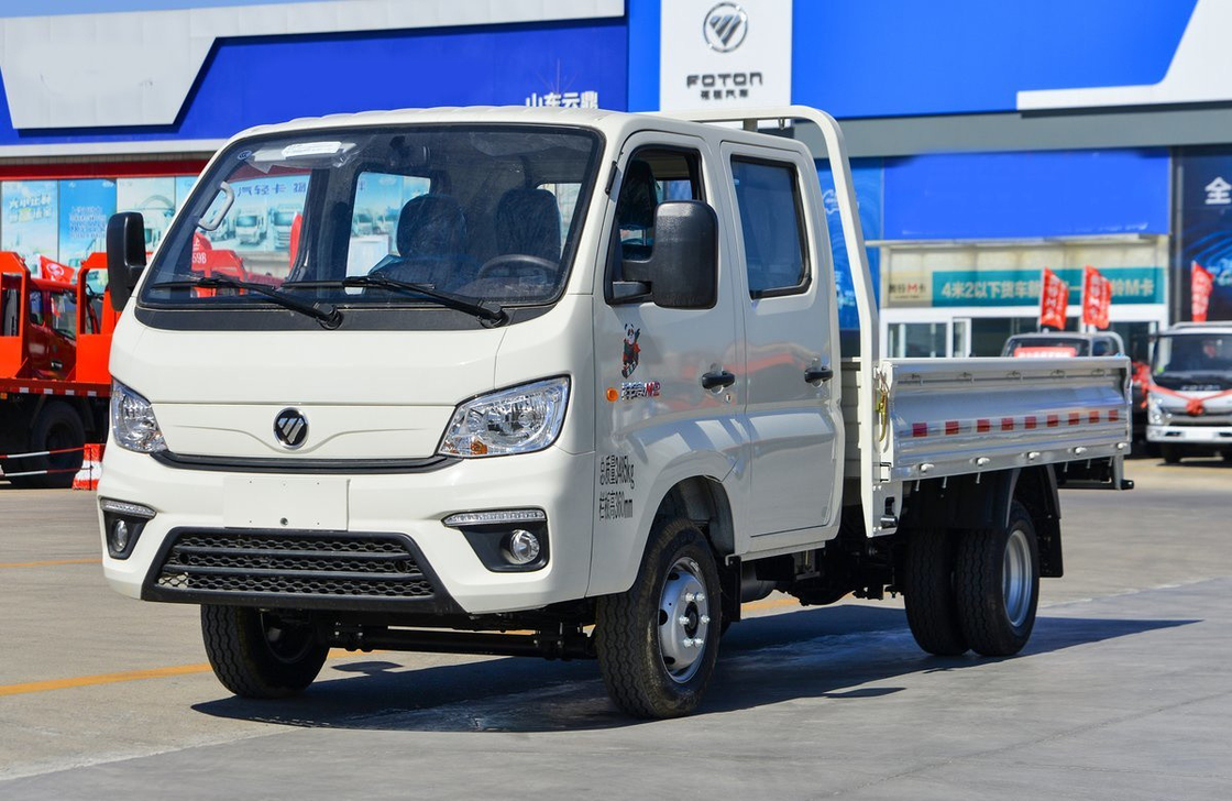 Usado Mini Cargo Truck Motor de gasolina 122hp Branco Cor Direção à mão esquerda Carregamento 3 toneladas LHD
