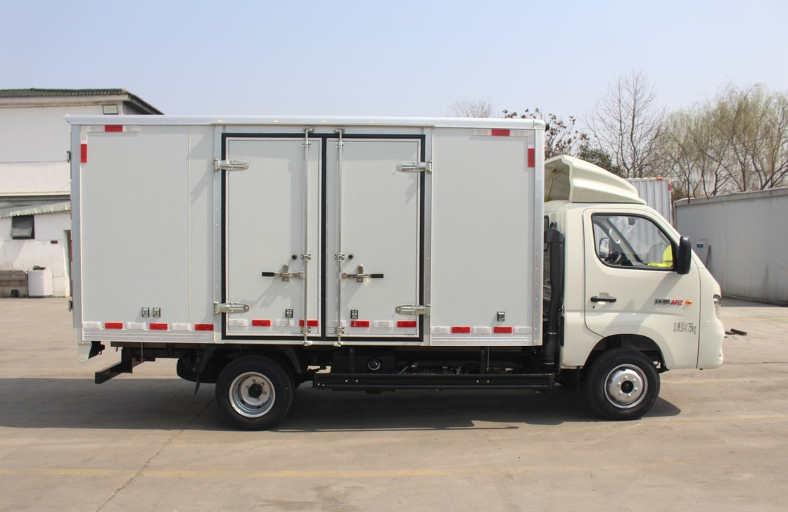 Mini Box Truck 3,7 metros Van Box com 2 portas Cabina única com motor de gasolina 6 pneus