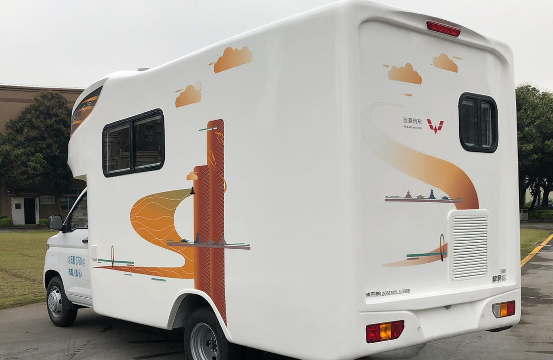 Caixa Caminhão Container Wuling Motor Home Carro 5,8 metros Com Banheiro Cama Confortável E Sofá