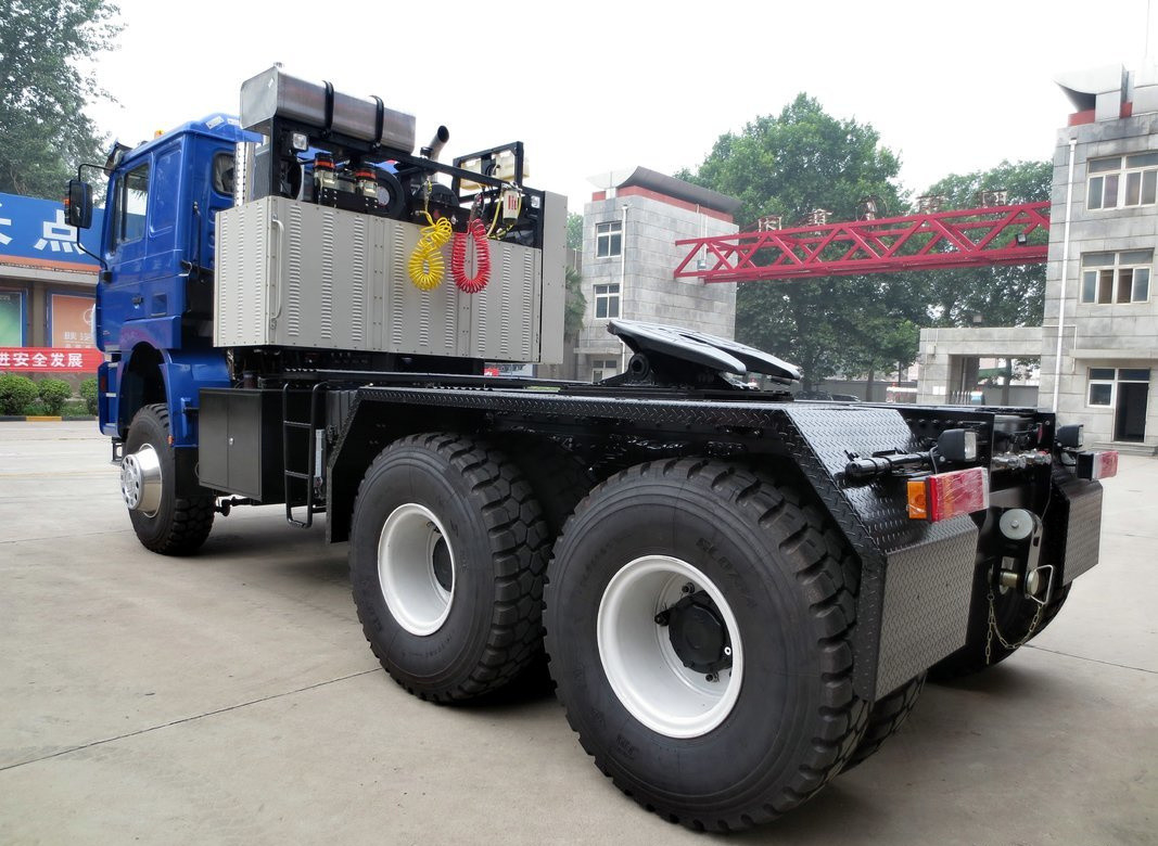 Tractor Trucks Usados 6 * 6 Full Drive Shacman Prime Mover Cummins 600hp Motor com 10 pneus