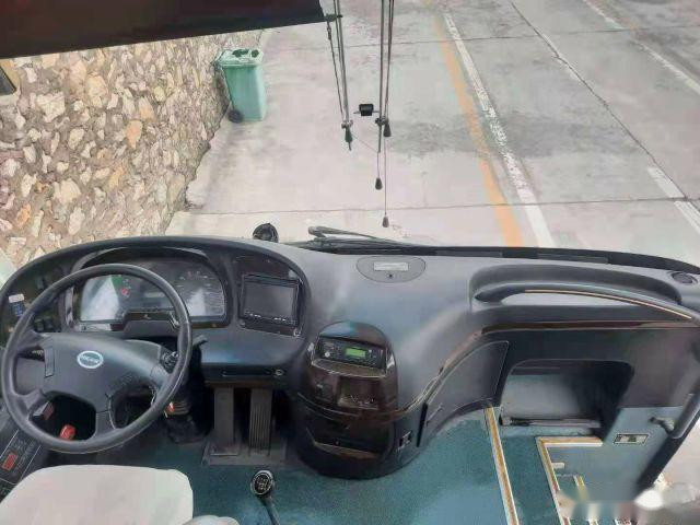 O treinador usado Bus Left Hand da excursão dos assentos de Bus Higer 47 do treinador conduz ônibus diesel
