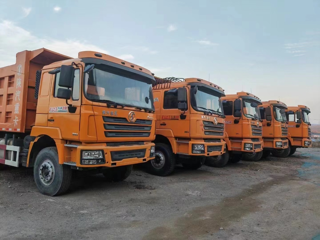 Shacman F3000 Dump Truck 6*4 Carga útil pesada 20-40 toneladas 2022 Ano 99% Nova condição