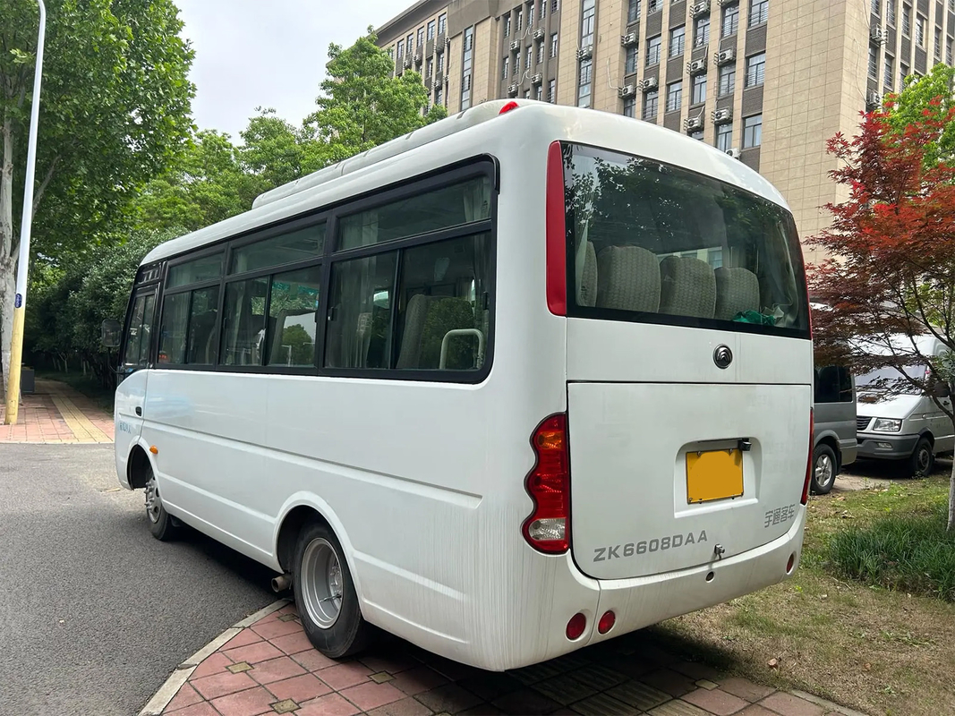 ZK6608 Yutong Used Passenger Bus / 10-19 assentos Used Passenger Bus Yutong Brand