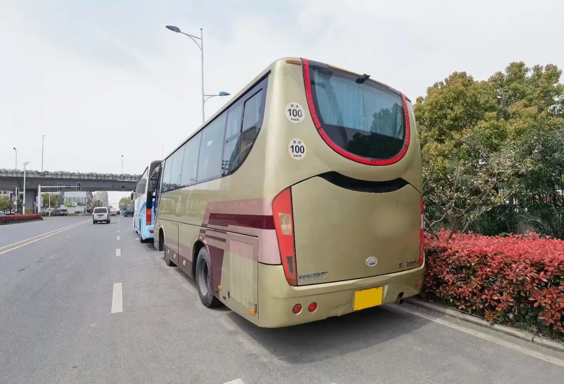 BJ6800 Autocarro diesel de direção esquerda com ar condicionado da marca Futian com grande espaço para bagagem