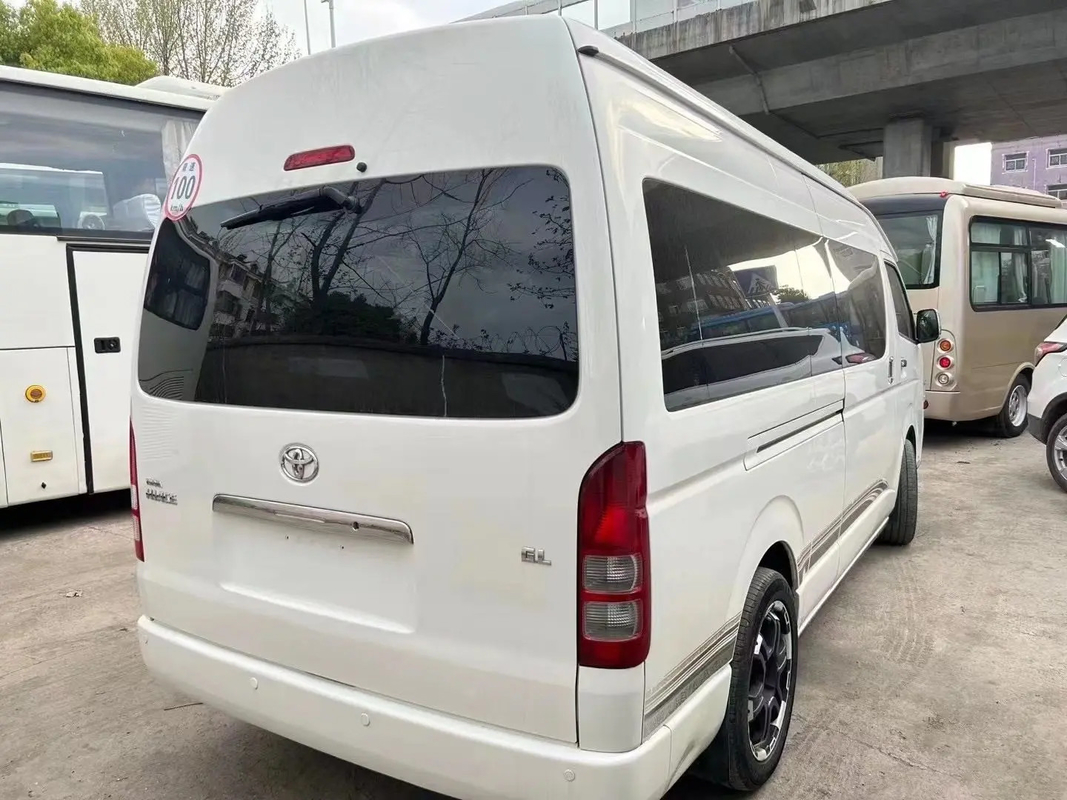 Hiace 13 lugares 4 portas tração dianteira motor a gasolina conforto e sem acidentes minibus de segunda mão
