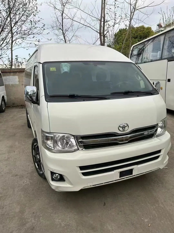 Hiace 13 lugares 4 portas tração dianteira motor a gasolina conforto e sem acidentes minibus de segunda mão