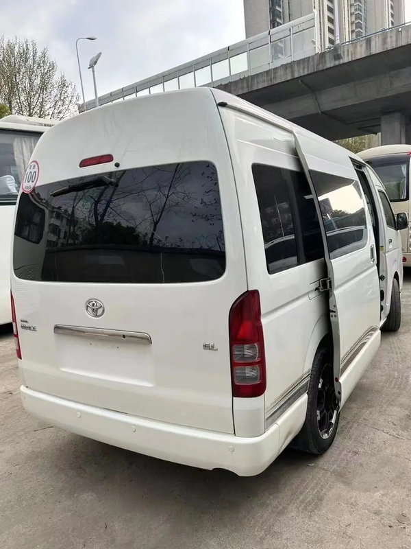 Hiace 13 lugares 4 portas tração dianteira motor a gasolina conforto e sem acidentes minibus de segunda mão
