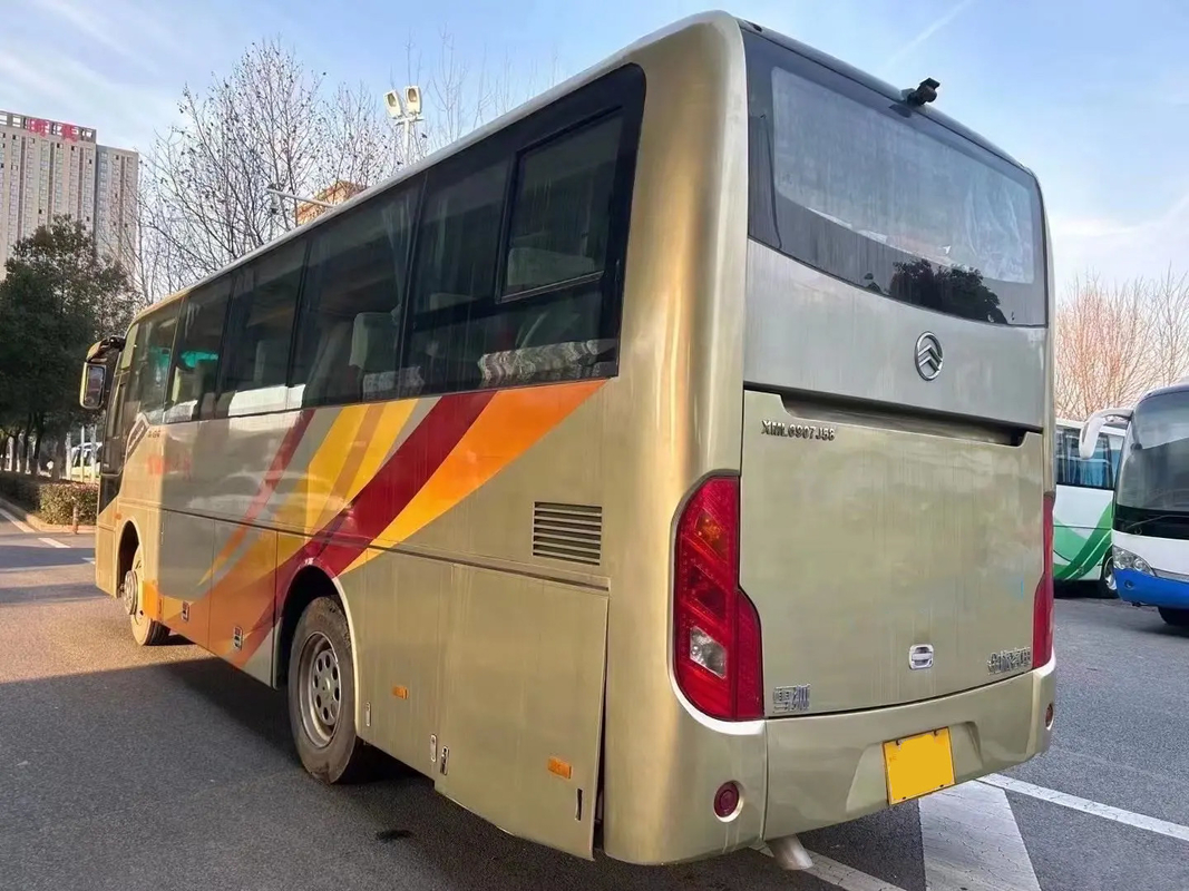 41 lugares Bom ar condicionado, motor diesel traseiro, luxo e conforto Autobus de passageiros usado