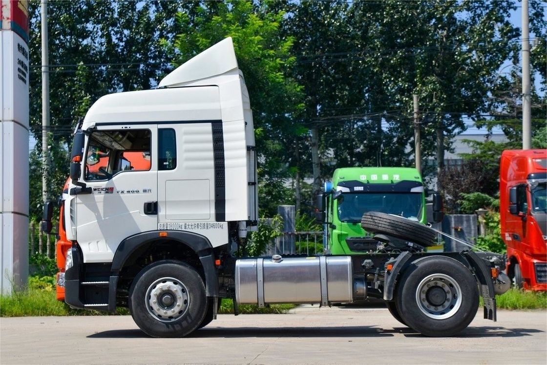 HOWO Trator caminhão nacional VI padrão de emissões único eixo 350HP diesel com defletor