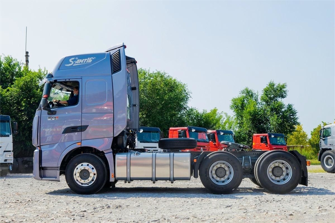 HOWO TH7 Camião 610HP 6*4 AMT Automático de mercadorias perigosas Trator Camião de alto teto defletor