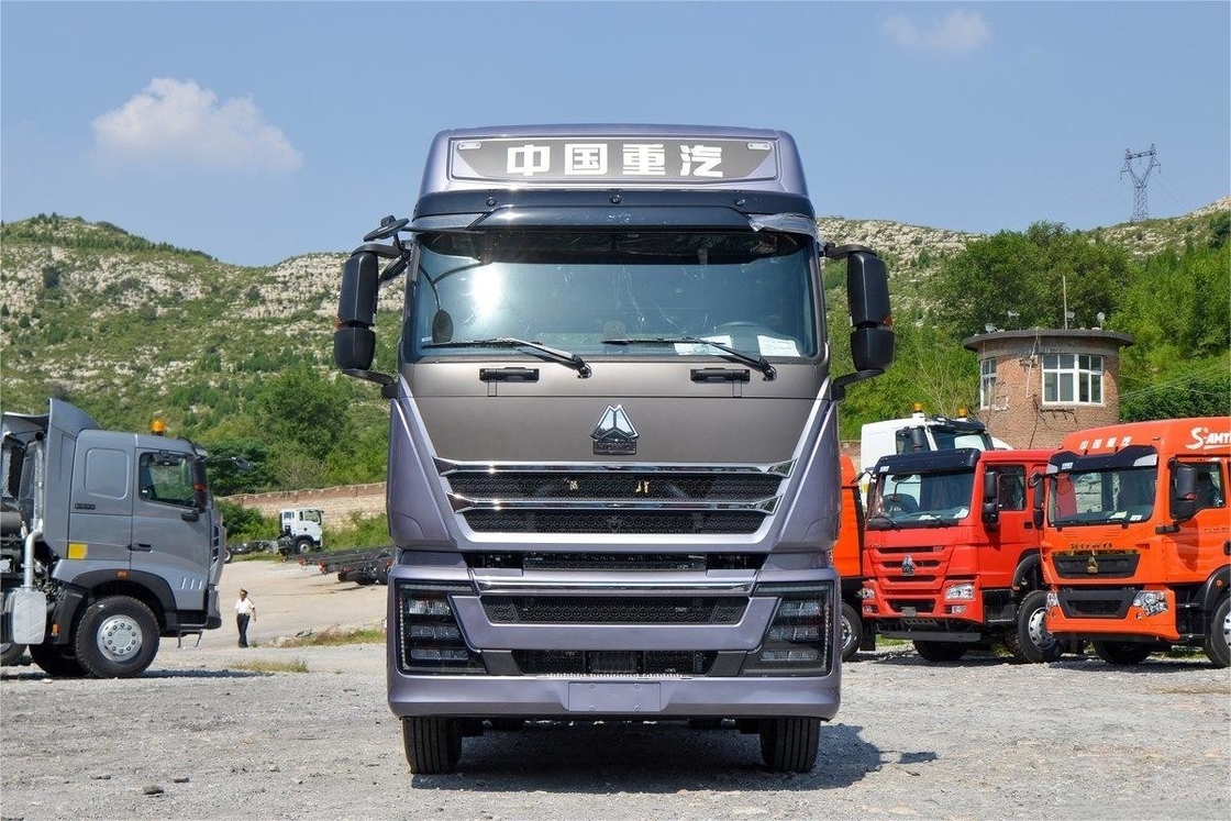 HOWO TH7 Camião 610HP 6*4 AMT Automático de mercadorias perigosas Trator Camião de alto teto defletor