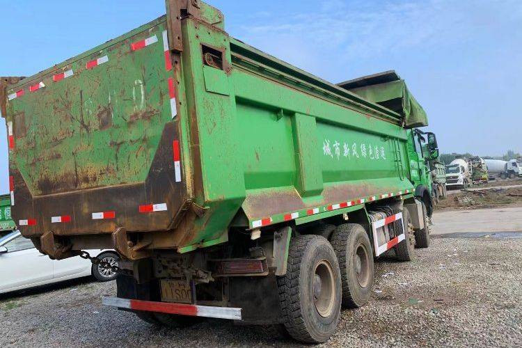 Sino Truck Dump 8×4 Howo TX7 Tipper 2020 Ano Weichai 400hp Motor poderoso 50 toneladas de carga útil