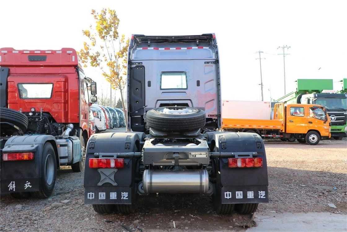 HOWO Caminhão Pesado Trator Deflector de telhado alto 6X4 Diesel 16 marchas 480 cavalos de potência Nacional VI