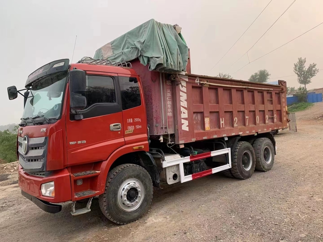 Caminhões usados com preços de 10 rodas Foton Dumper carregando 30 toneladas Grande balde com tampa