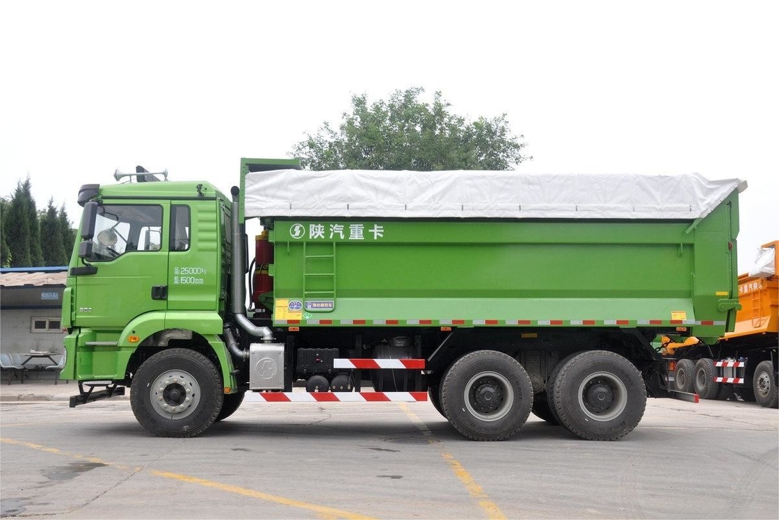 Shacman Dump Truck Weichai Nacional Cinco 6x4 350HP 5.6m 6 cilindros 10 marchas U-Box