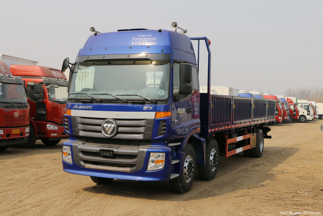 Caminhão pesado da série 6 Foton Auman Caminhão de cama plana Diesel de 8 velocidades 245HP 6X2 9.53m Corpo azul
