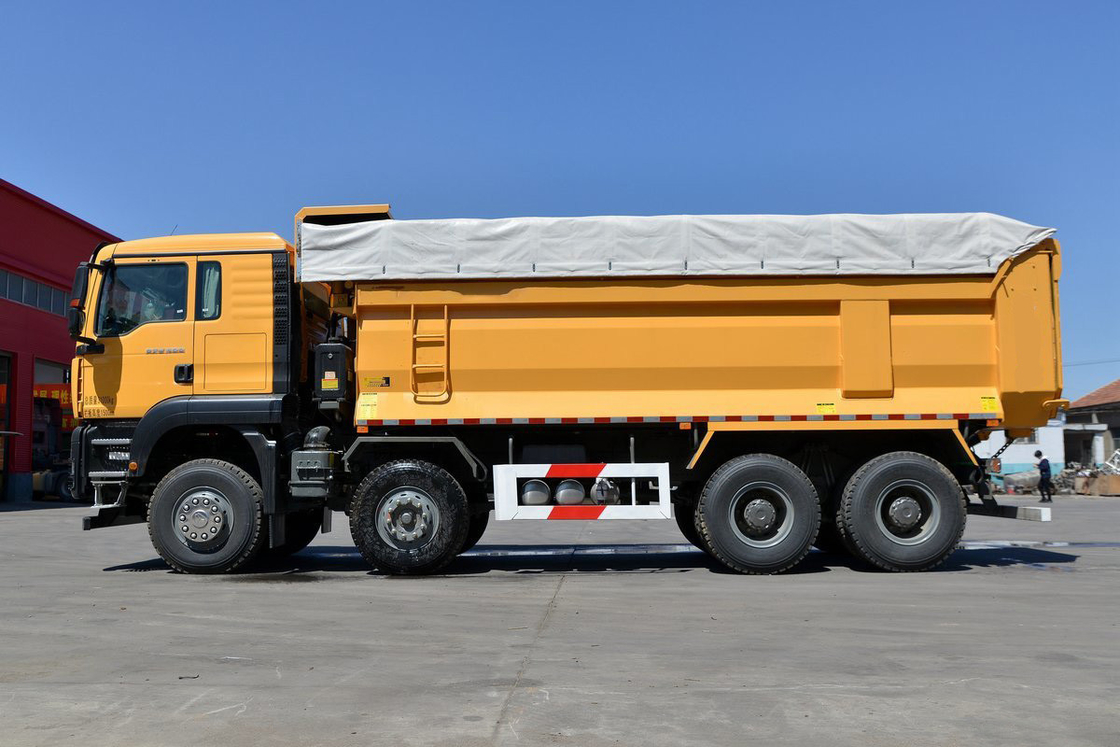 SITRAK caminhão-trator G7W caminhão pesado diesel 400 hp 8X4 6.8m Corpo amarelo traseiro Sinotruk