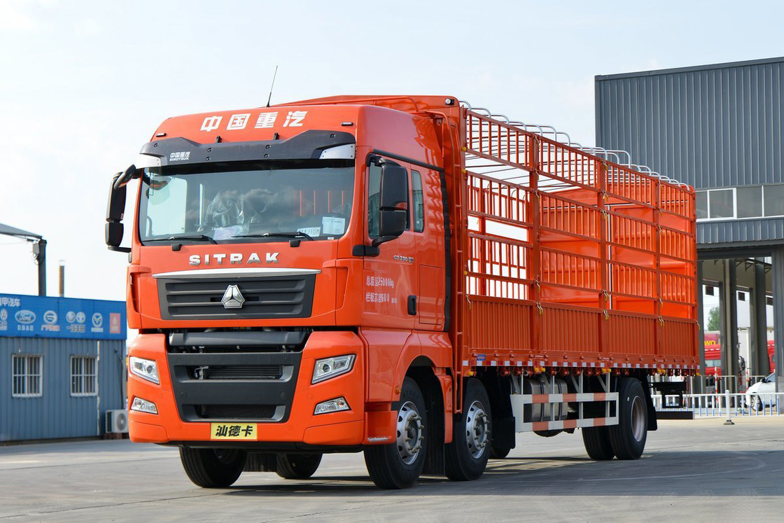 Sinotruk G5 Modelo 250HP 4X2 6,8m AMT Deflector de 8 velocidades e placa de fluxo SITRAK Câmbio de caminhão