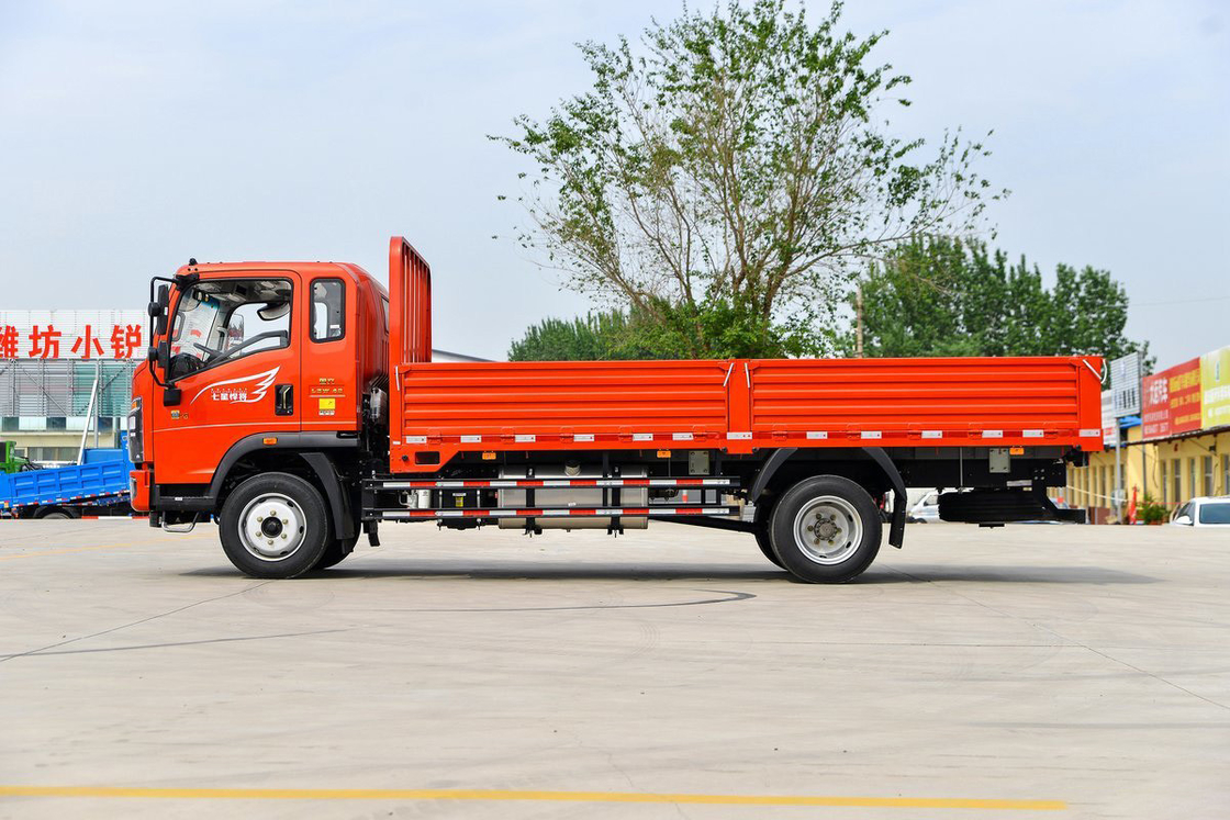 Sinotruk HOWO caminhão série Titan-H diesel 8 velocidades 170hp 5,2 metros caixa de carga de meio lado