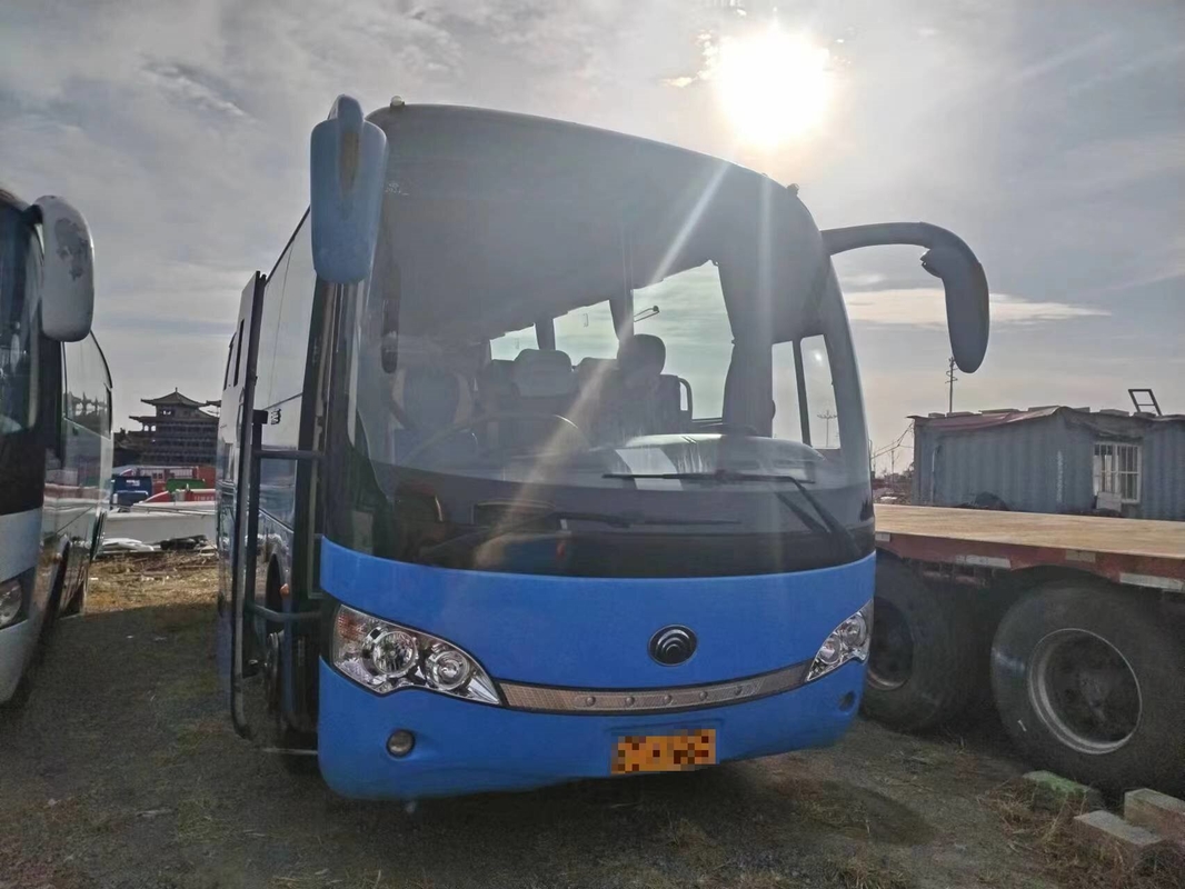39 assentos YUTONG Bus ZK6888 Usado Diesel Bus 2a mão autocarro Euro III Emission bagagem Rack