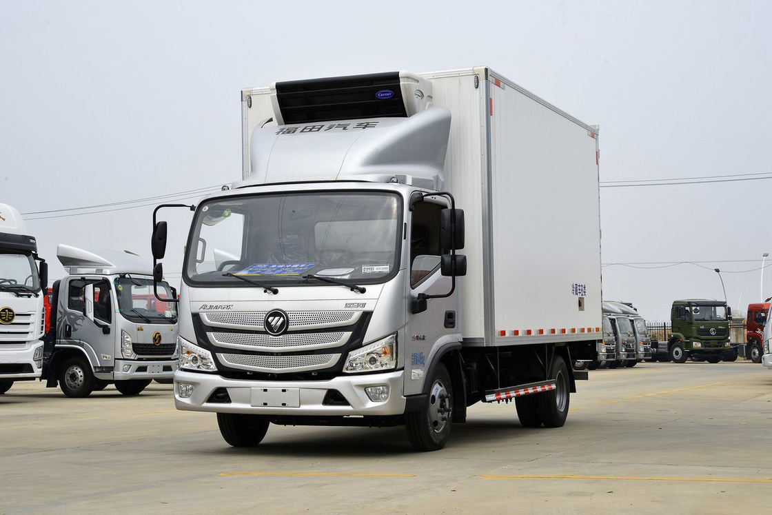 158HP 4X2 Assentos em fila única Seis marchas 4,08m Portas duplas Caixa de carga branca Foton BJ5048 Caminhão refrigerado