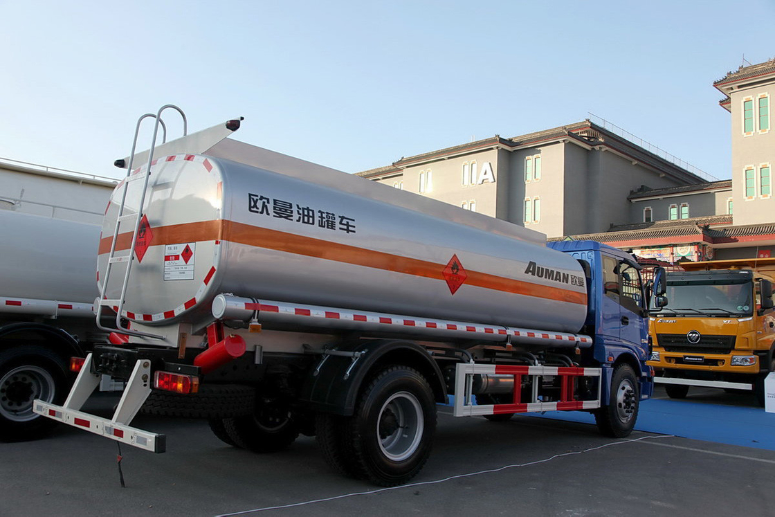 Foton Oil Tanker Truck Auman BJ5163 EXT Série 3 Diesel 210HP 4X2 8T Assento de linha única de topo plano