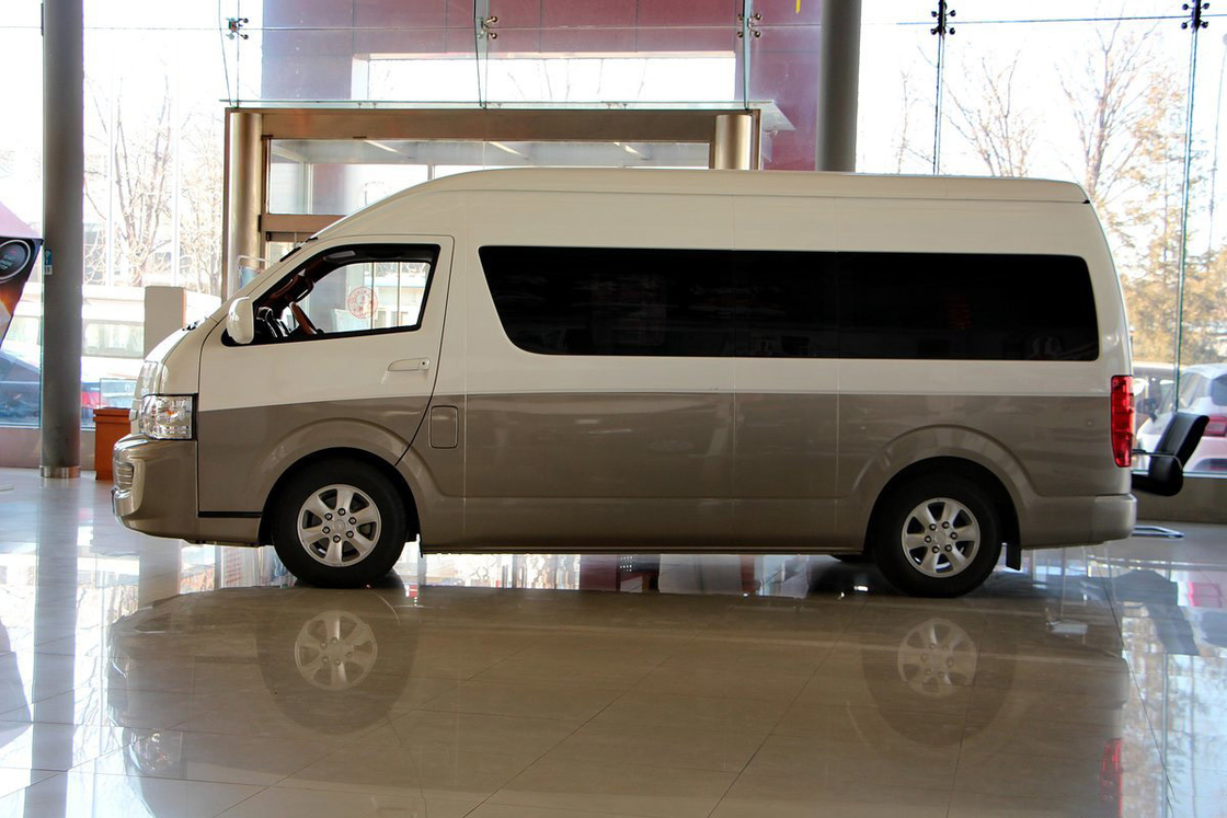 Usado Jinbei Hiace L 2020 Luxury Gasoline RWD Manual 5 velocidades 139HP 2.4L 14 lugares caminhão comercial