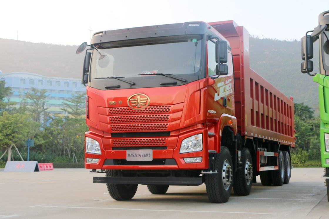 Flat Top Half Cab JH6 camião pesado diesel 430 HP 8X4 8,2m Qingdao Jiefang camião de descarga