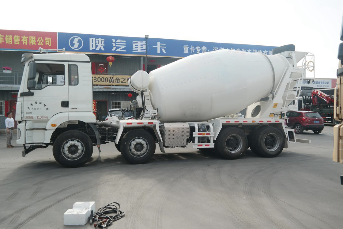 Shaanxi Automobile Heavy Truck Delong Novo M3000 336HP 8X4 7.49m3 caminhão de mistura de concreto