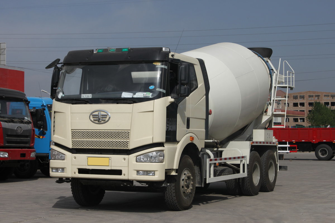 FAW Jiefang caminhão de mistura de concreto J6P 350HP 6X4 Cabina de topo plano 4.7m3 Tanque Automático de ar condicionado