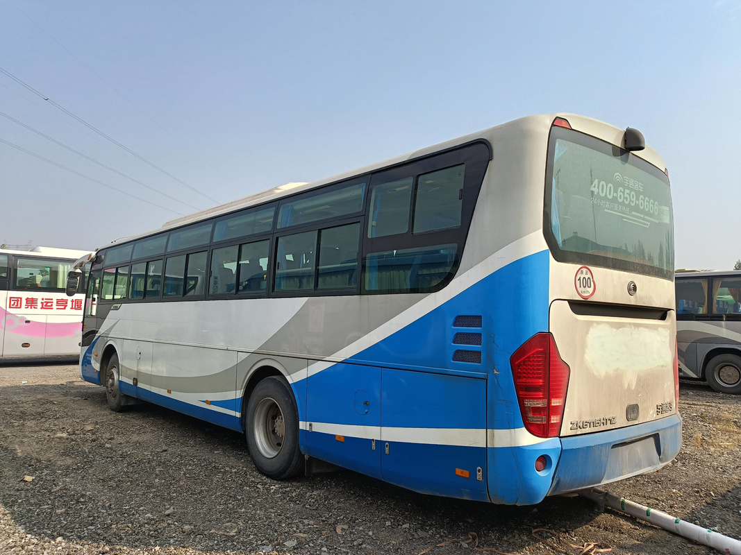 Uso de ônibus em África Youngtong ZK6115 Janela deslizante de duas portas 47 lugares Motor diesel A / C