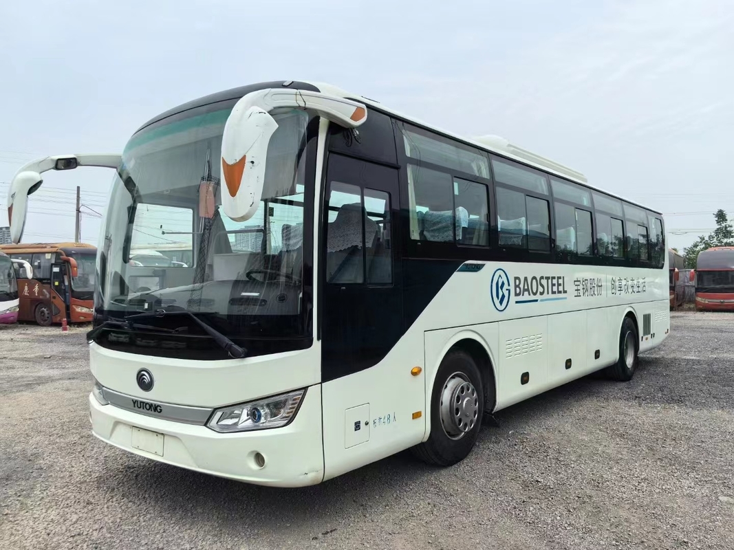 Ônibus elétrico para venda 48 lugares China Ônibus Yutong ZK6115 Folha Primavera 2017 Ano 300KM por carga