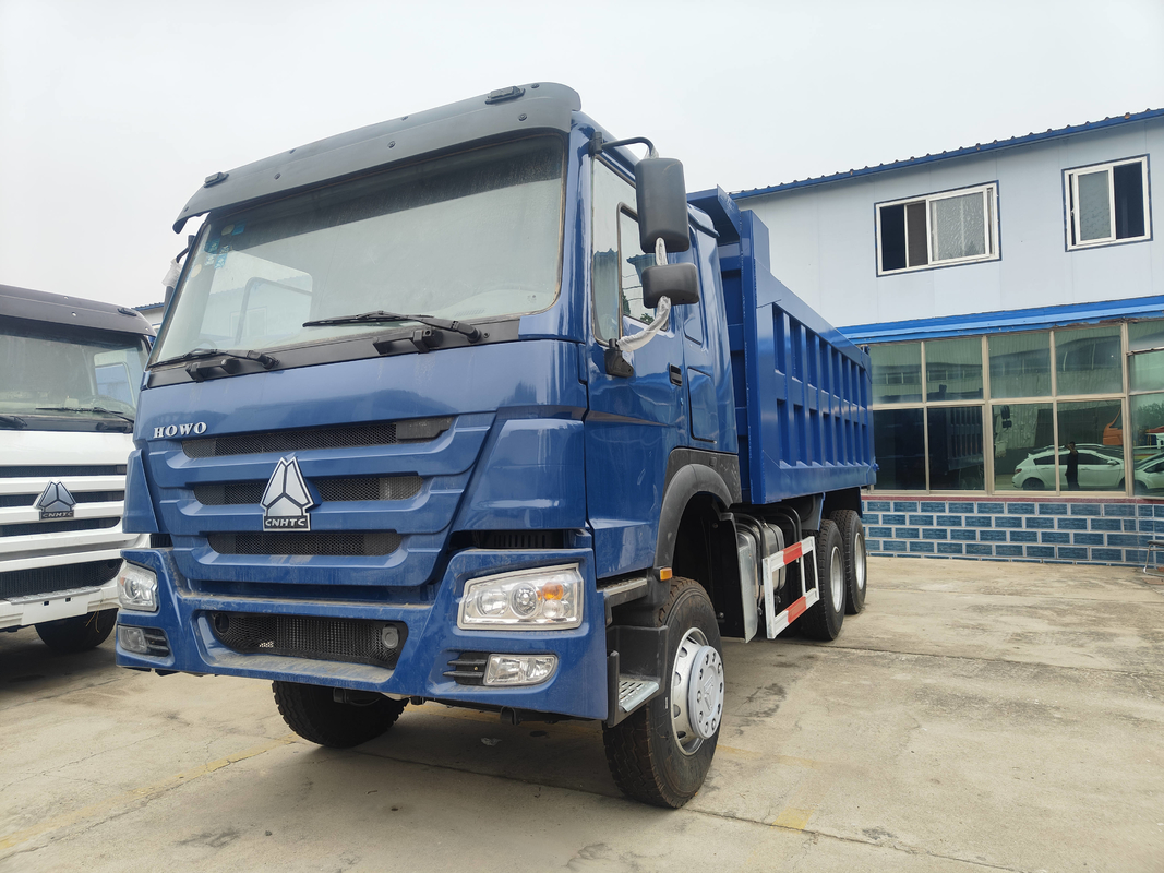 Caminhão em África Howo Dump / Tipper 6*4 Cor Azul 10 Rodas Com Alto Refubished Novo Balde