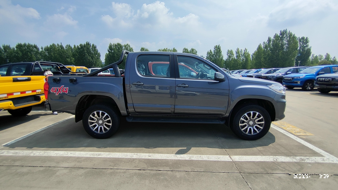 Nova pickup 4x4 marca chinesa Foton 6 cores direção esquerda e direita motor diesel manual