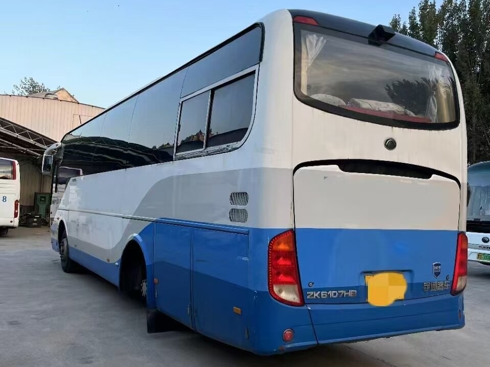 Ônibus e autocarros usados 59 lugares Ônibus Yutong 3 * 2 lugares Layout Ar condicionado Uso na África
