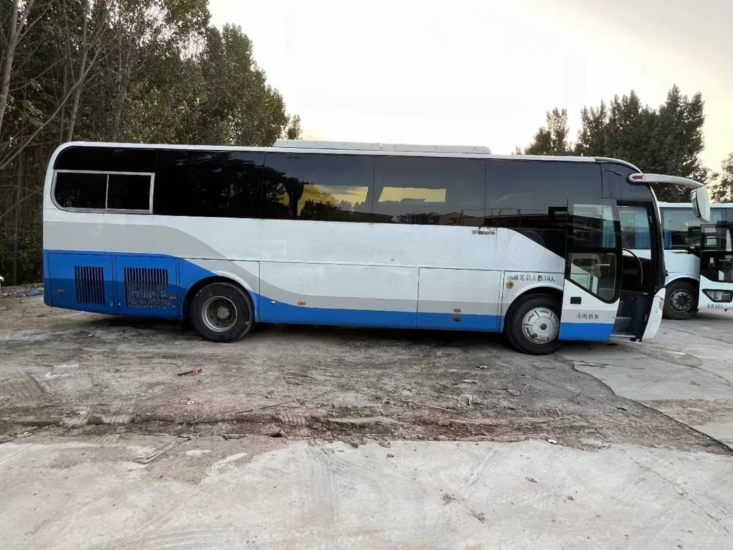 Ônibus e autocarros usados 59 lugares Ônibus Yutong 3 * 2 lugares Layout Ar condicionado Uso na África