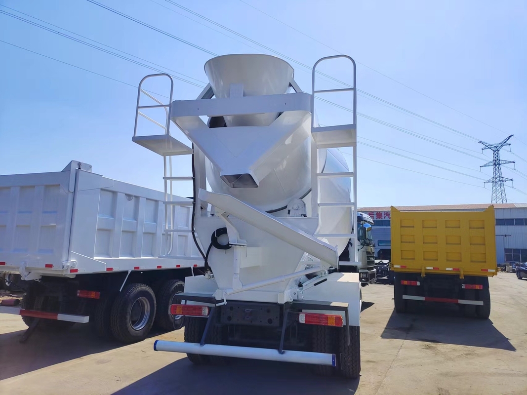Caminhão de mistura de concreto 10m3 Usado com renovação Howo Misturador de concreto 10 rodas 371/380hp