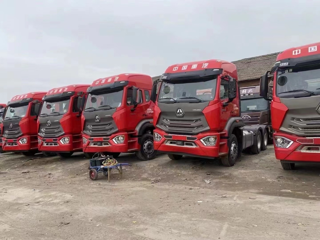 Unidades de caminhões usados Trator Sinotuck Hohan 6*4 Drive Mode 10 Wheels 460hp Motor Diesel LHD