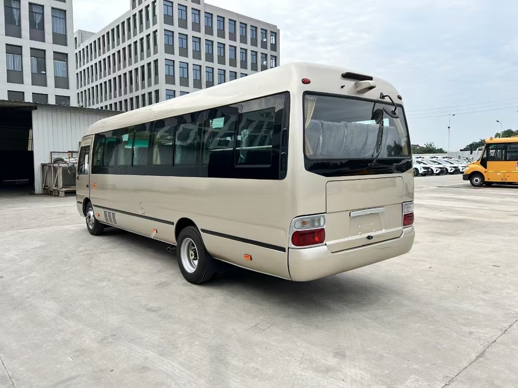 China Minibus 30 assentos Cummins Motor Diesel A/C Novo LHD Euro 2 Emissão de uso em Gana