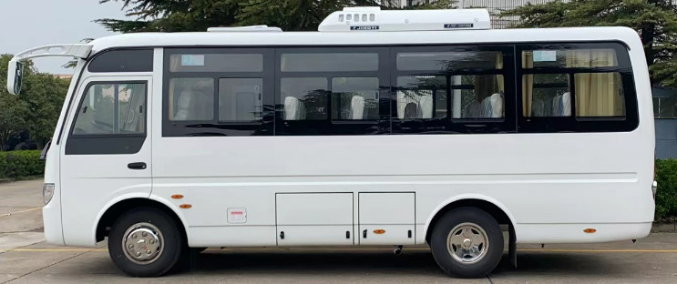 Coaster Mini Bus Yuchai Motor Mudan MD6668 25 Assentos 2 + 2 Assentos Layout Novo ar condicionado