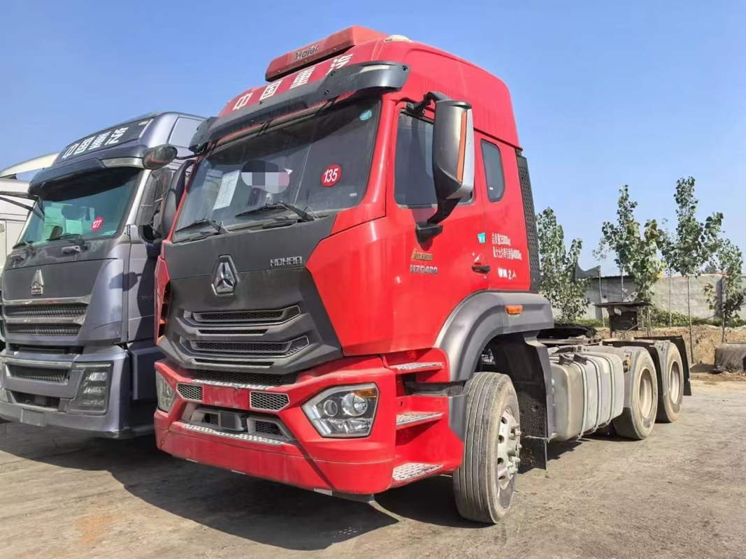 Tractor Usado Caminhões Cabeça 10 Pneus Sinotruk Hohan N7G 2021 Ano Trailer Caminhão Homem Motor 480 hp