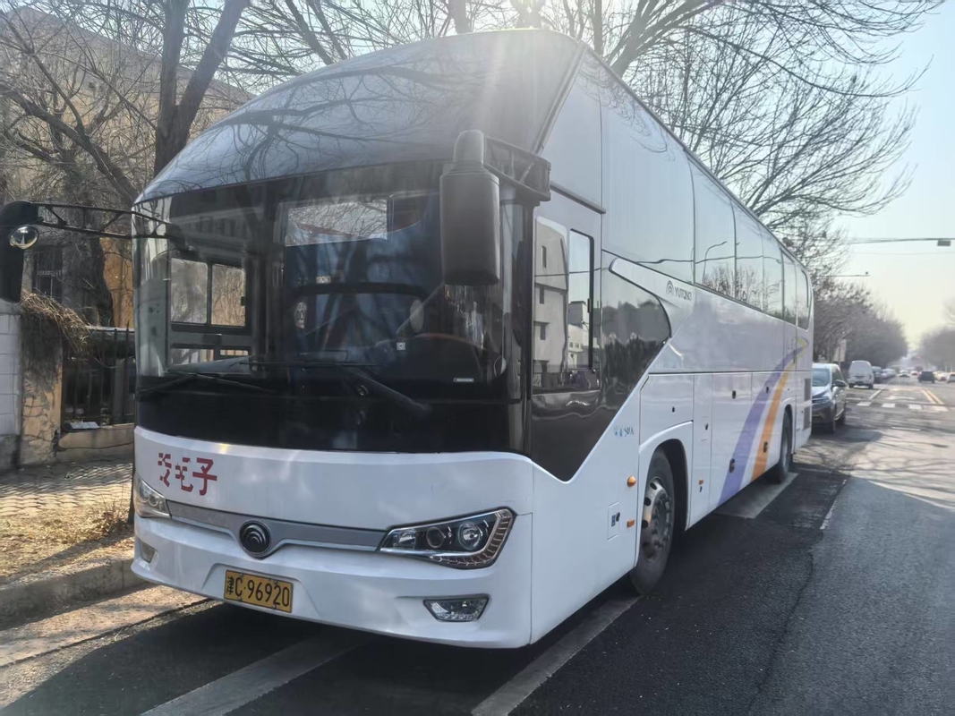 Ônibus Yutong 50 lugares Luxo 2021 Ano Yutong ZK6128 Airbag Suspensão Weichai Motor 336hp Tour Bus