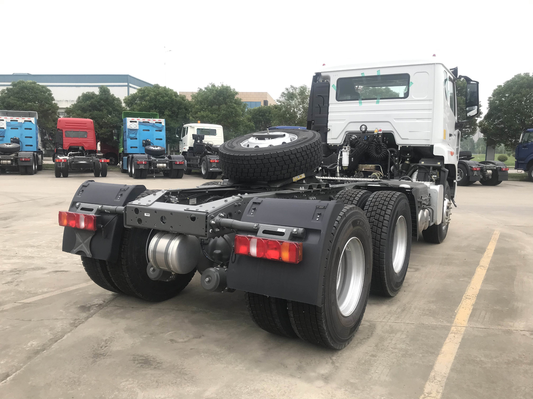 Cabeça de caminhão Hohan Cabeça de trator Howo NX Novo modelo 2025 Ano 10 Pneus Direito