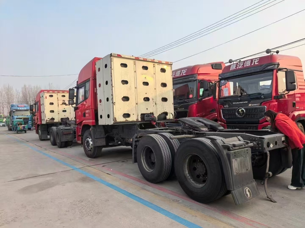 Caminhão de trator automático de gás natural usado X5000 com 10 rodas Weichai Motor GNC 460hp 2023 Transporte pesado