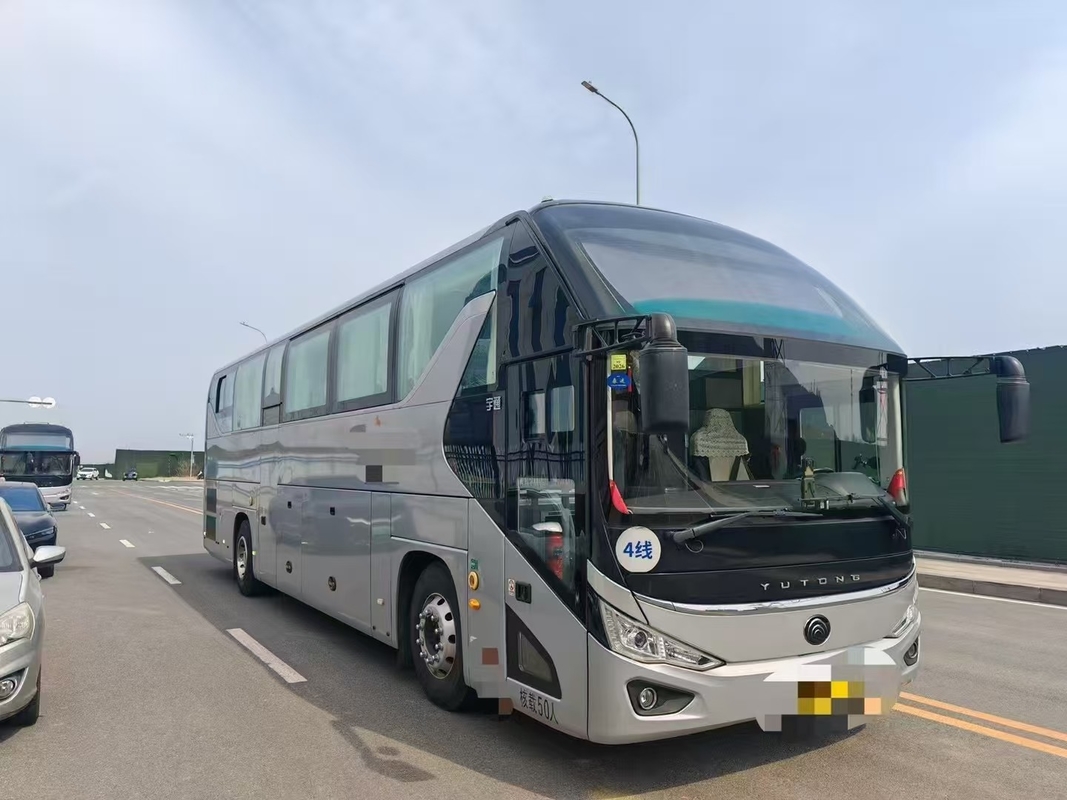 Ônibus Yutong 2o ZK6120 Modelo de airbag de transporte de passageiros de estrada 50 lugares 2021 Ano Veículos Hajj